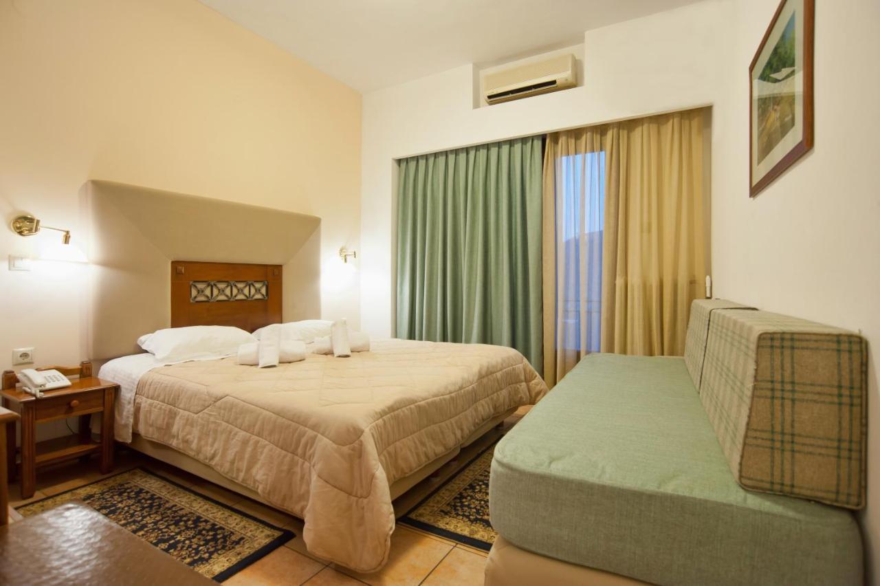 Pan Hotel Delphi Exterior foto